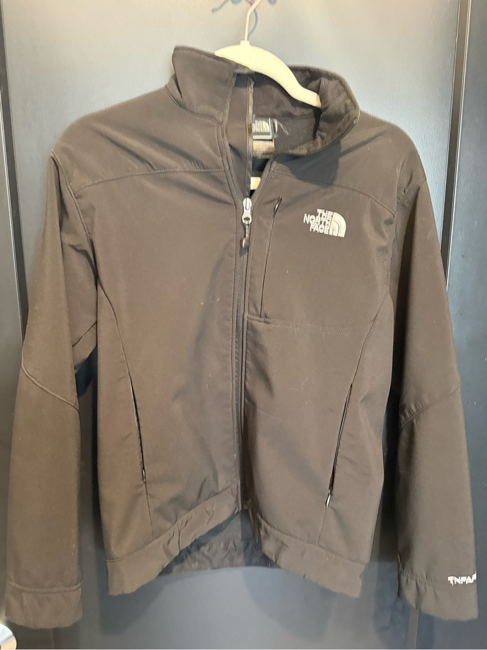 The North Face women’s Black apex Jacket with Logo